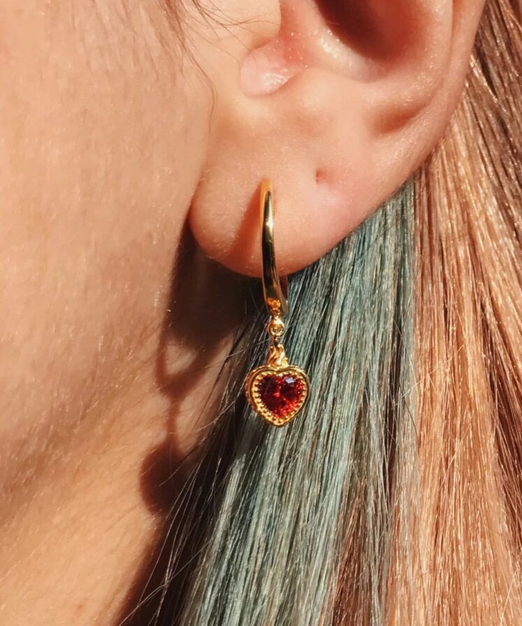 Alternative view of Orecchini Cerchietti Cuore Sacro