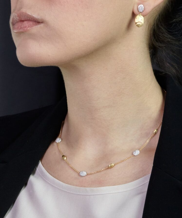 Alternative view of Orecchino Marco Bicego Siviglia OB1289 B YW