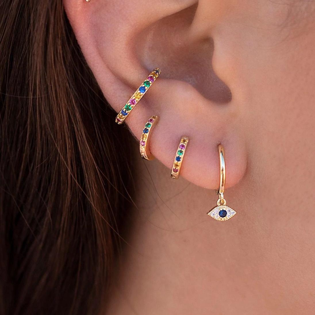 Orecchini a cerchio Arcobaleno con cristalli in argento 925